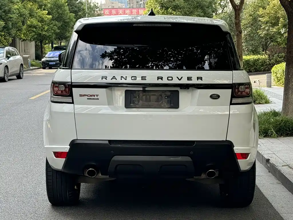 Land Rover Sport — миниатюра 4