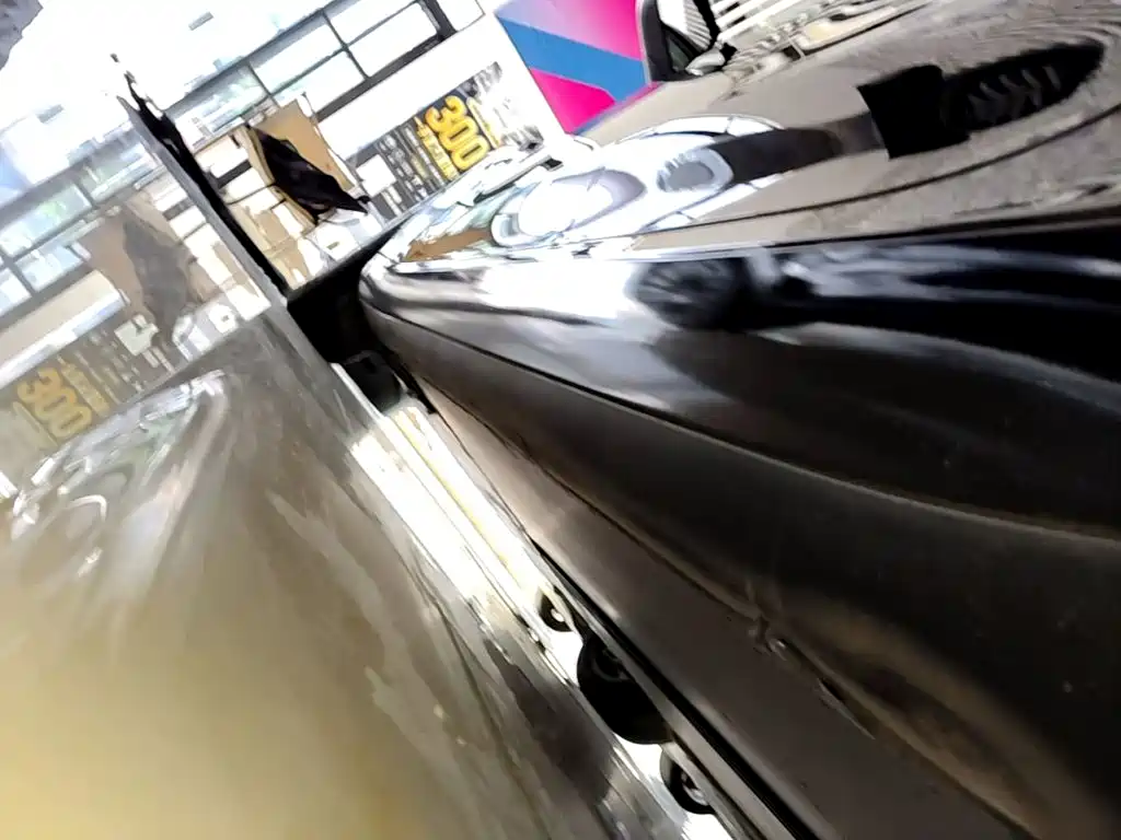 Tesla Model 3 — миниатюра 22