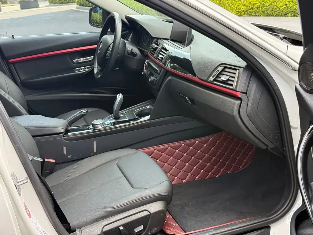BMW 3 Series — миниатюра 16