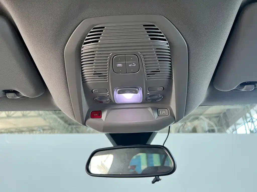 Citroen C5 AIRCROSS — миниатюра 8