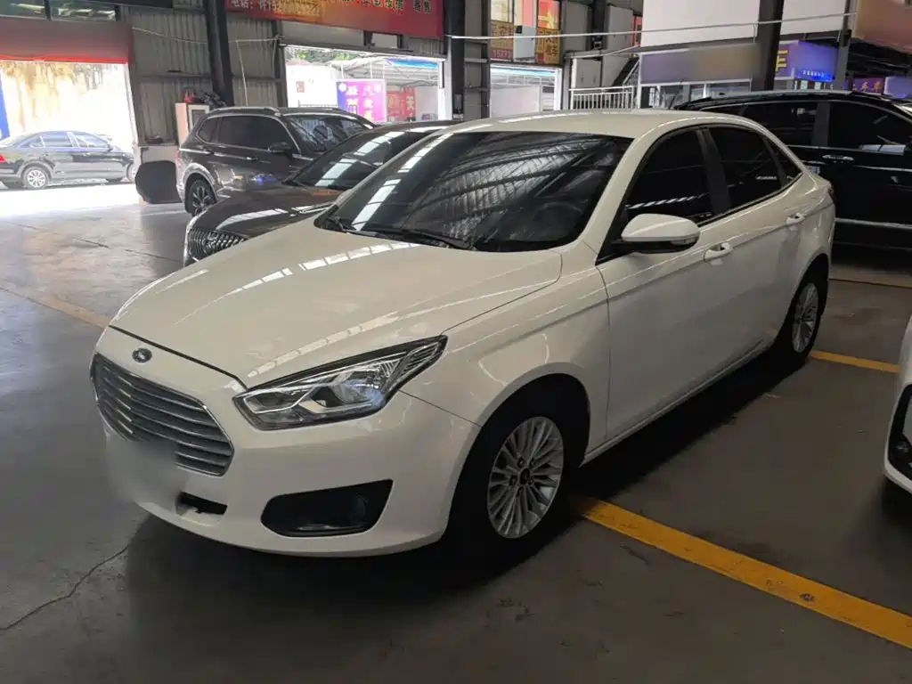 Ford Escort — миниатюра 2