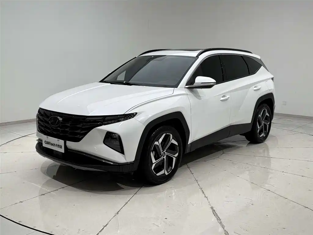 Hyundai Tucson 2023 L 1.5T AT DLX Luxury