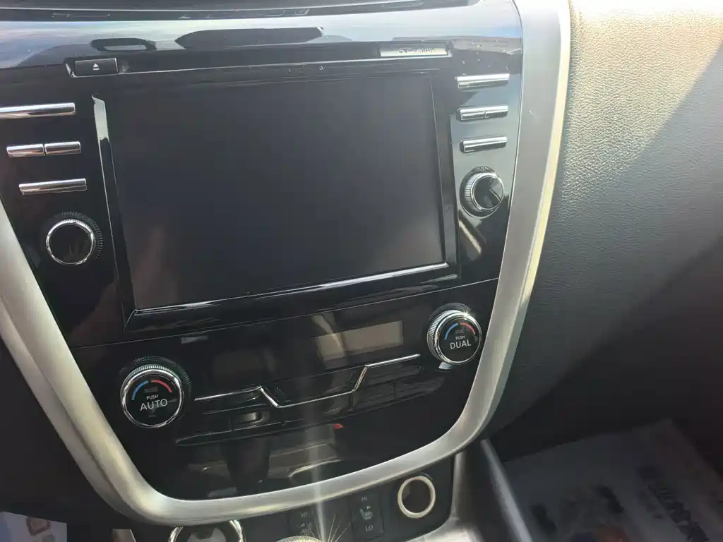 Nissan Murano — миниатюра 11