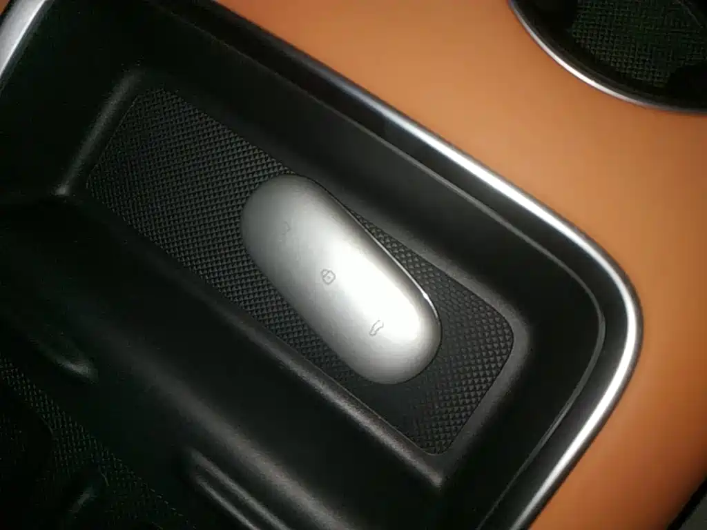 Li Auto Li L6 — миниатюра 9