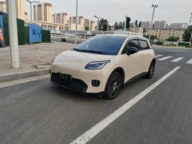 2025 GAC Aion UT