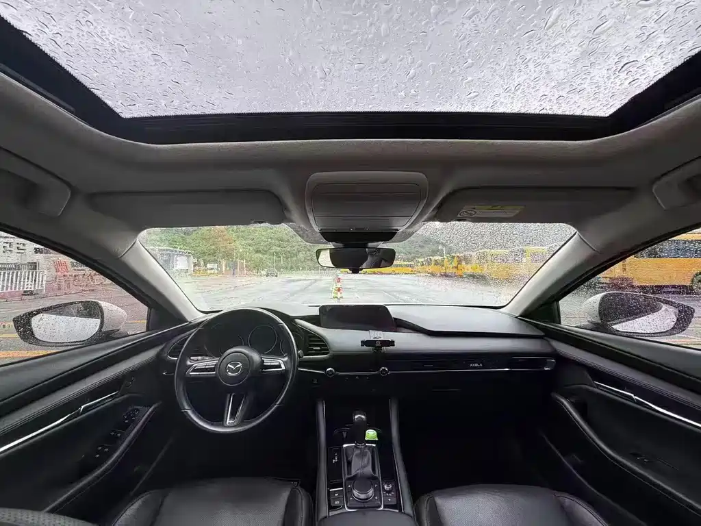 Mazda 3 Axela — миниатюра 6