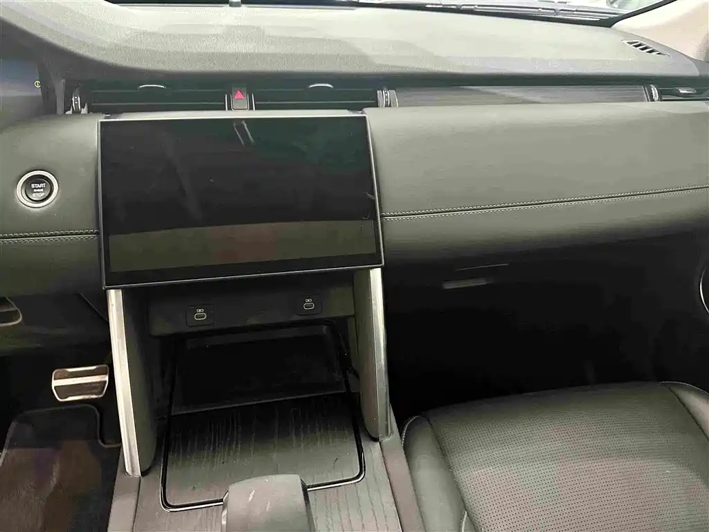 Land Rover Discovery Sport — миниатюра 9