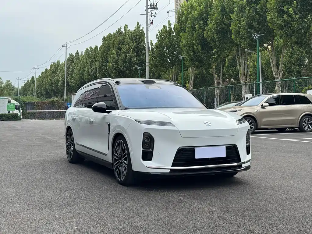 NIO ES8 — миниатюра 3