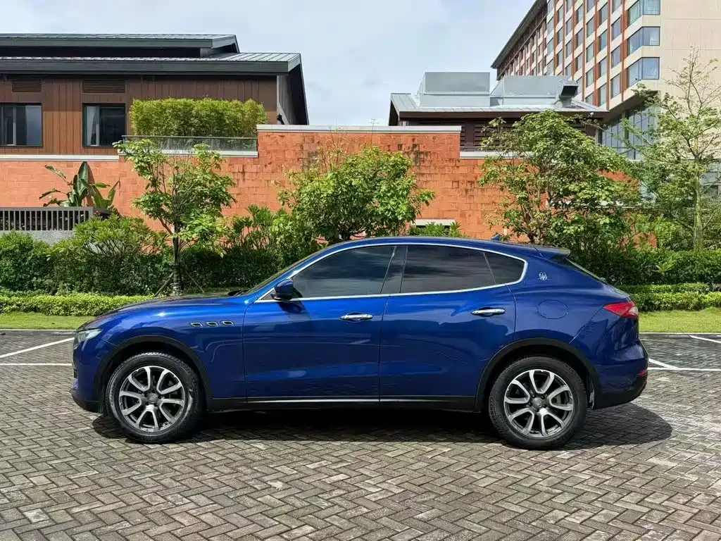 Maserati Levante — миниатюра 8
