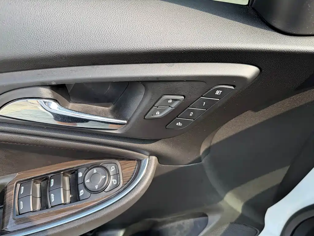 Chevrolet Malibu XL — миниатюра 5