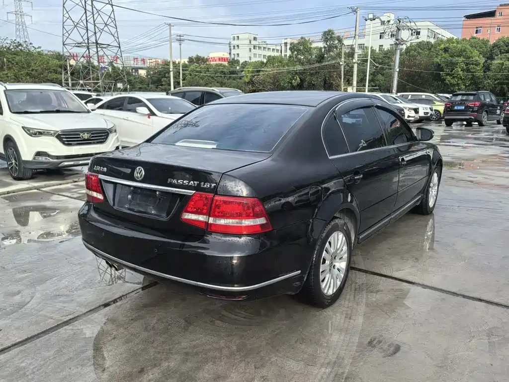 Volkswagen Passat Lingyu — миниатюра 3