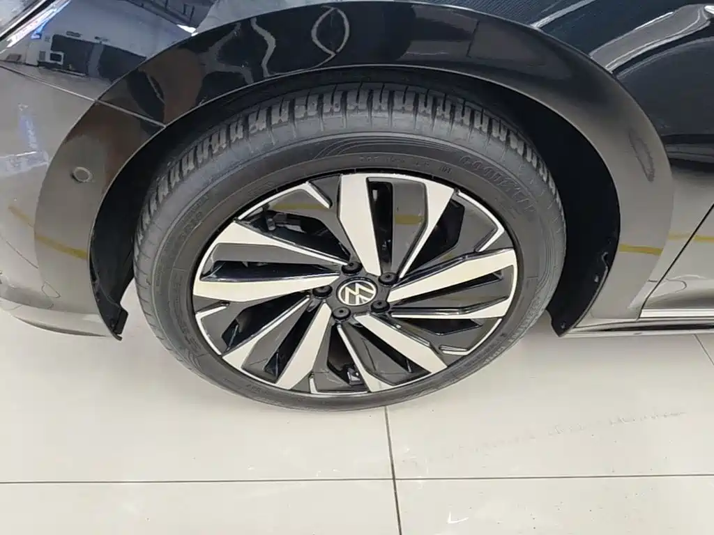 Volkswagen Passat — миниатюра 23