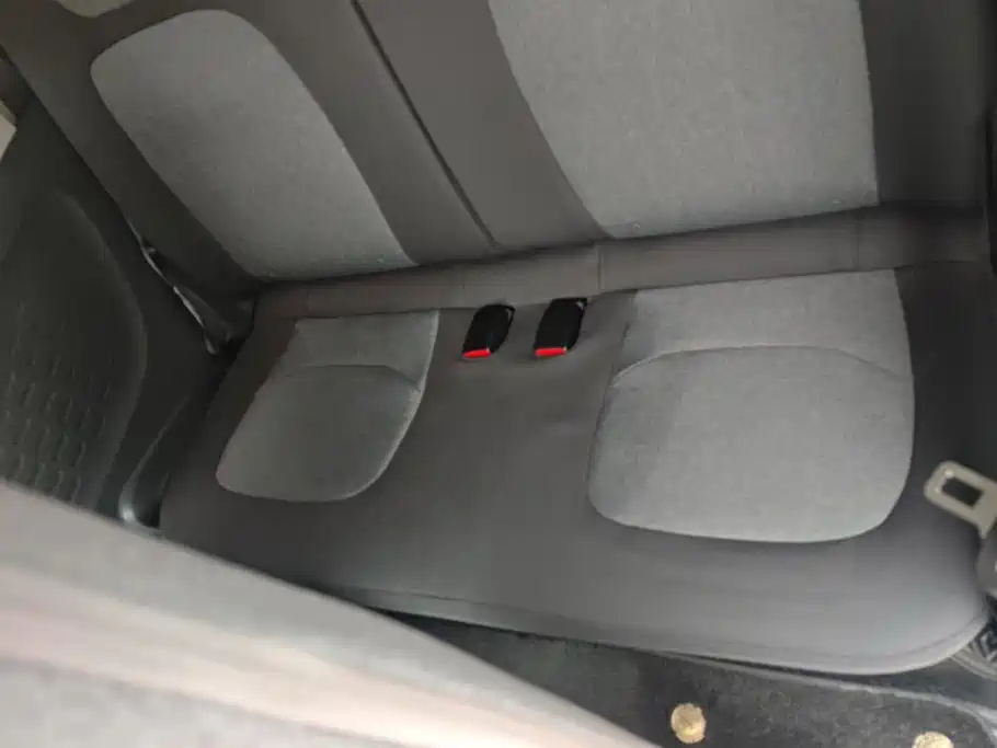 Wuling MINIEV — миниатюра 11