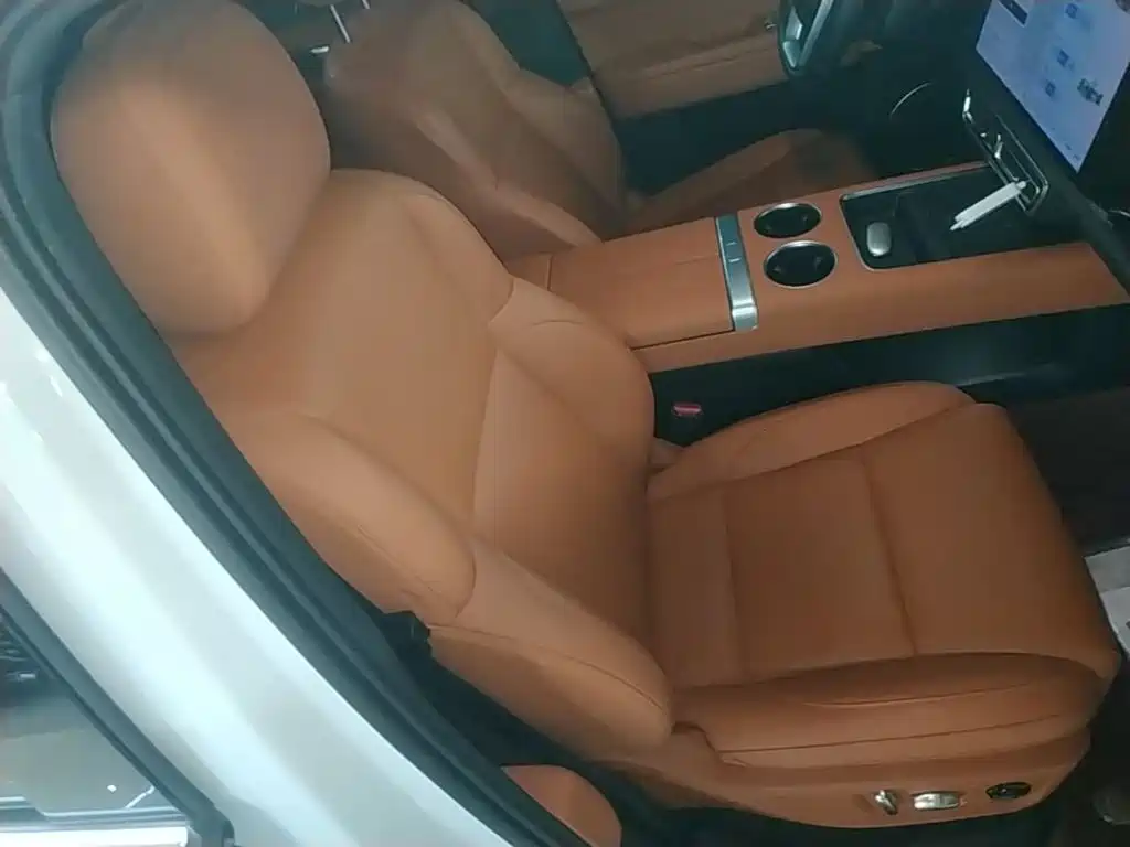 Li Auto Li L6 — миниатюра 25