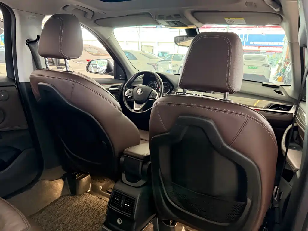 BMW X1 — миниатюра 28