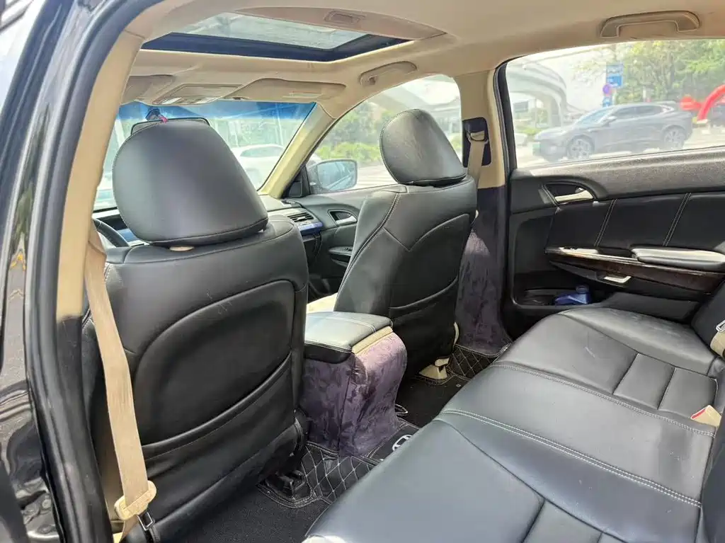 Honda Accord — миниатюра 10