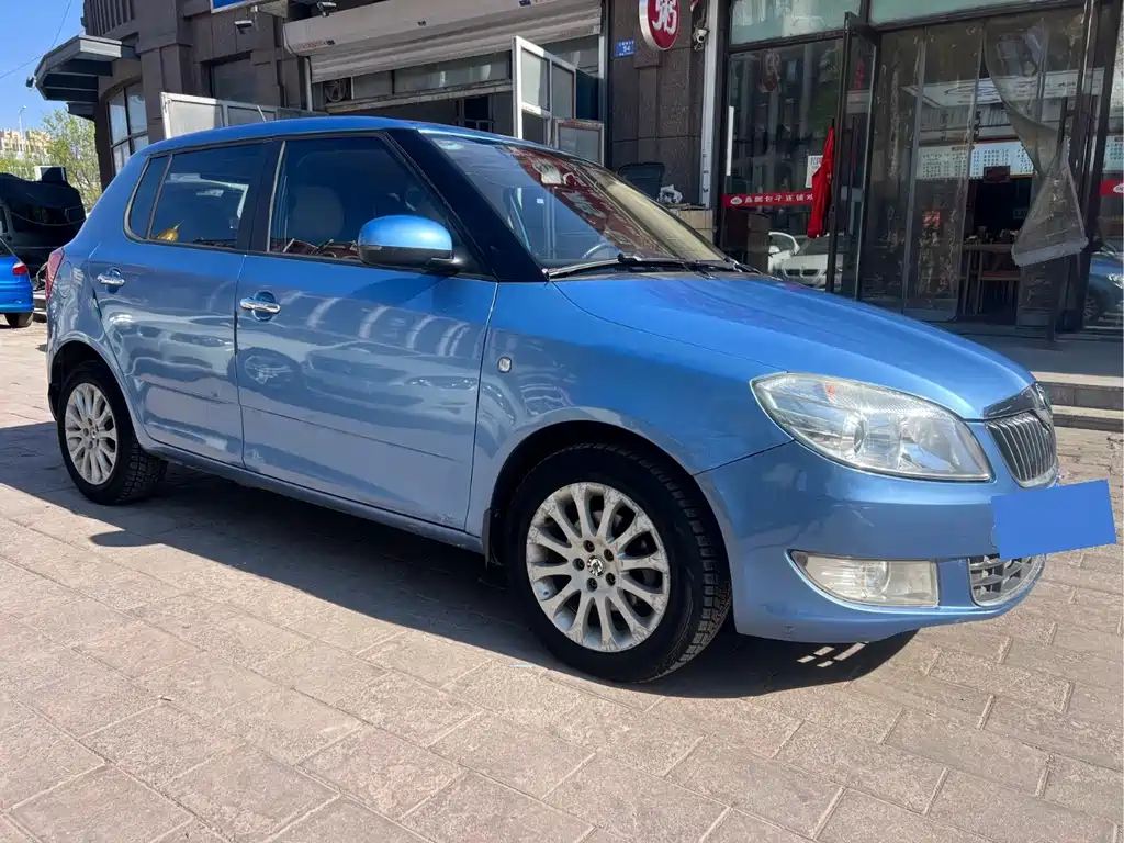 Skoda Fabia — миниатюра 3