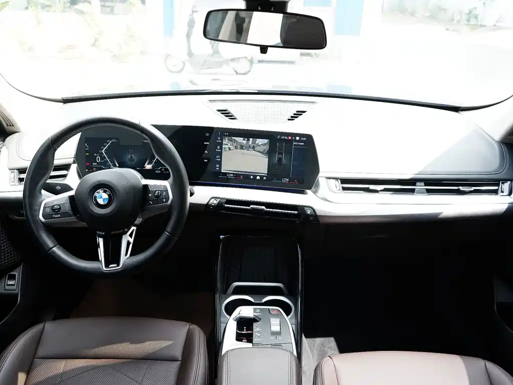 BMW X1 — миниатюра 5
