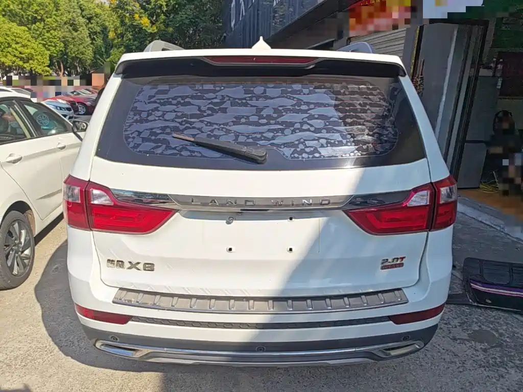 Landwind Landwind X8 — миниатюра 6