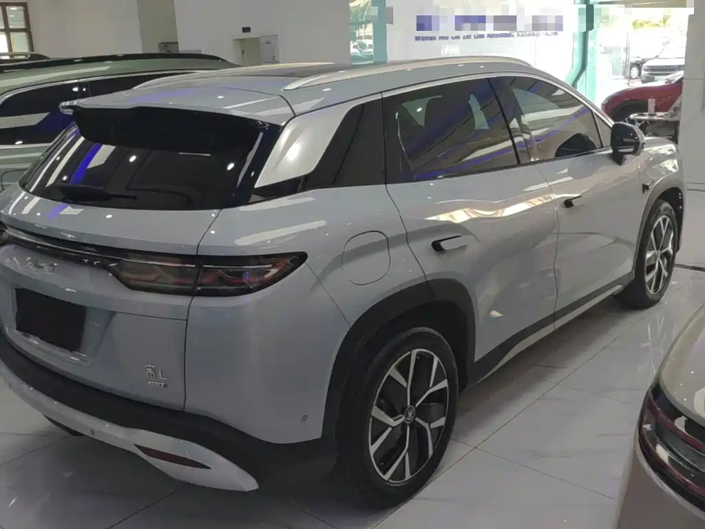 BYD L DM-i — миниатюра 7