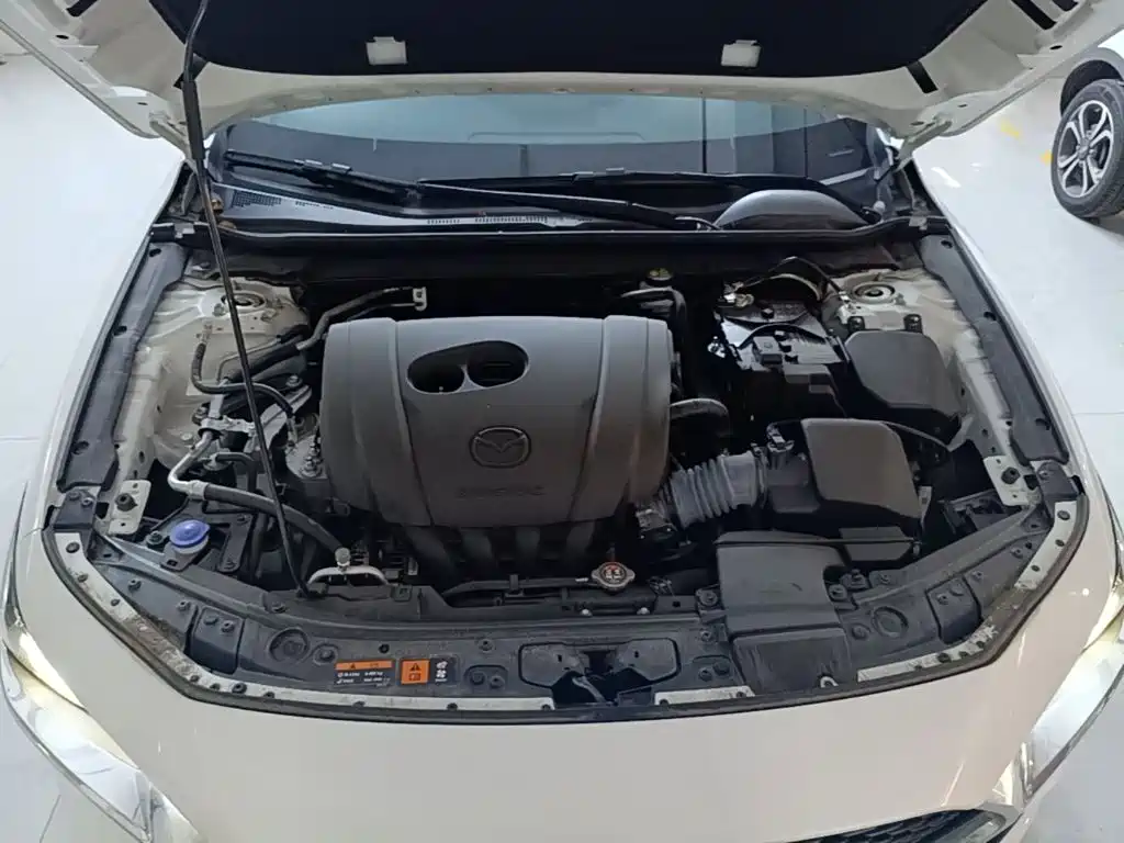 Mazda 3 Axela — миниатюра 20