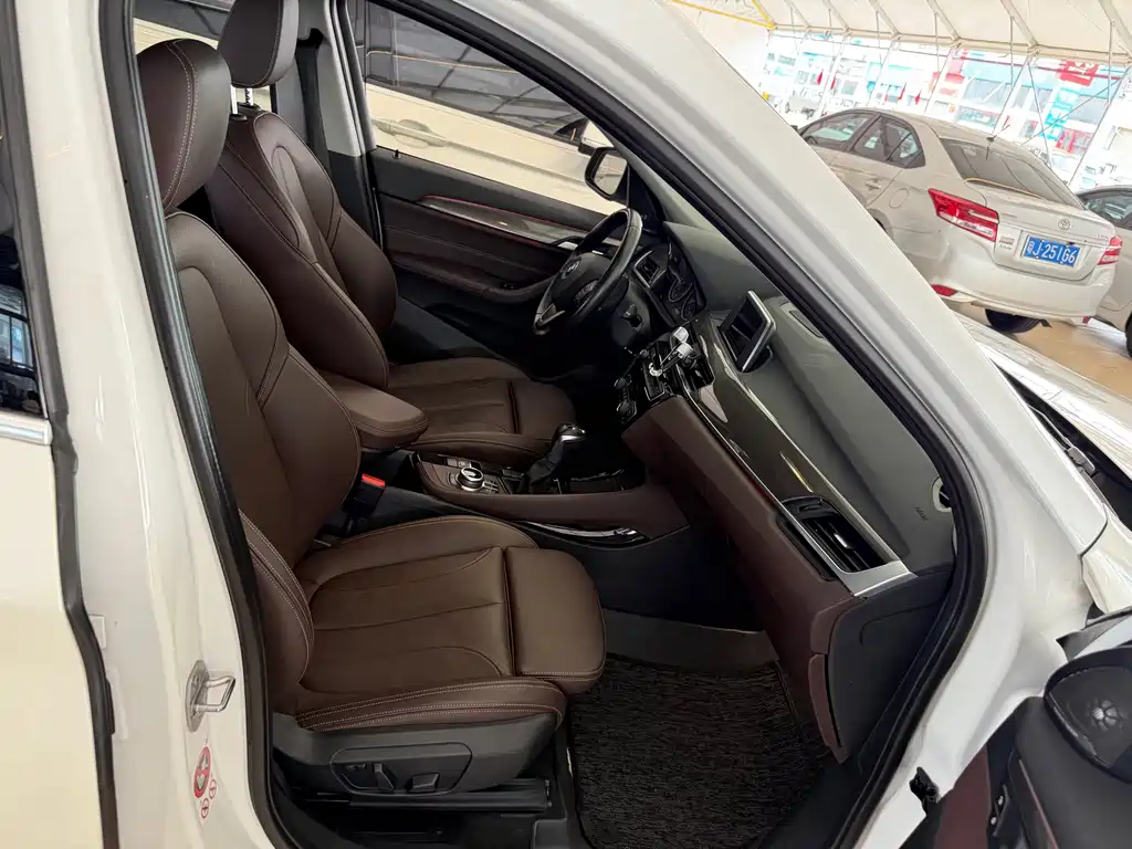 BMW X1 — миниатюра 26