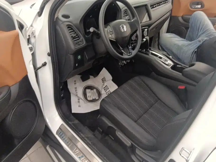 Honda Vezel — миниатюра 9