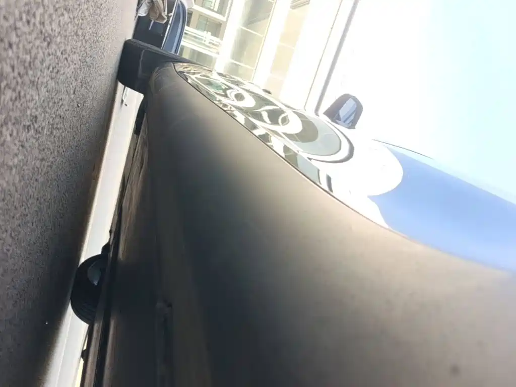 Tesla Model Y — миниатюра 22