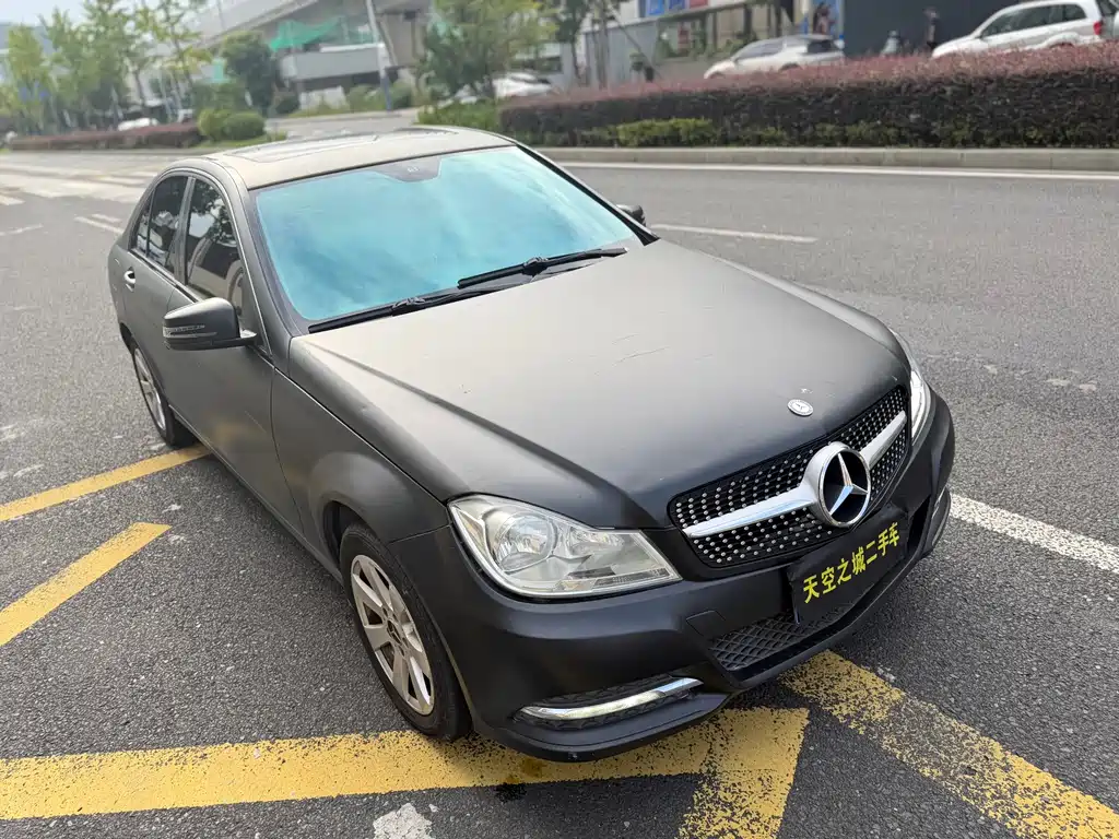 Mercedes-Benz C-Class — миниатюра 7