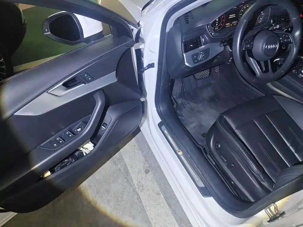 Audi A4L — миниатюра 12