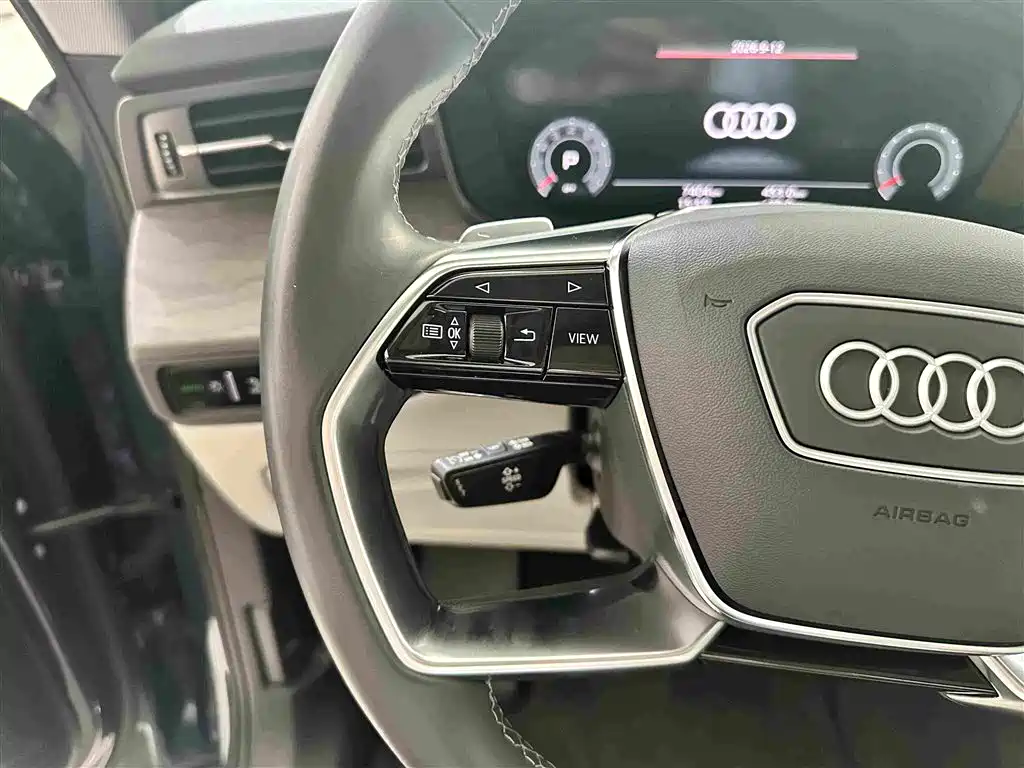 Audi Q6 — миниатюра 9