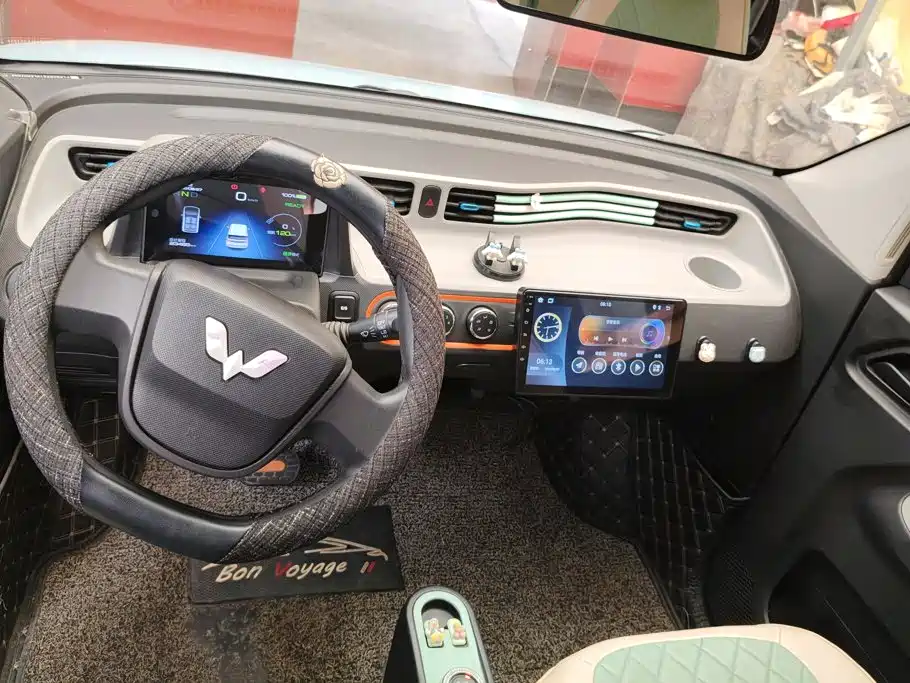 Wuling MINIEV — миниатюра 12