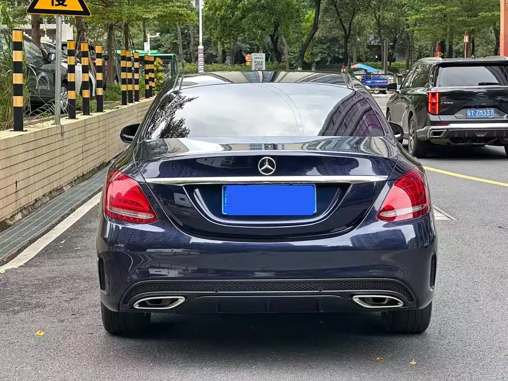 Mercedes-Benz C-Class — миниатюра 4