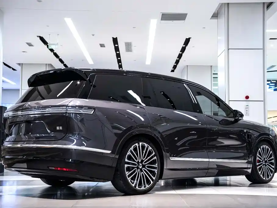 NIO ES8 — миниатюра 6