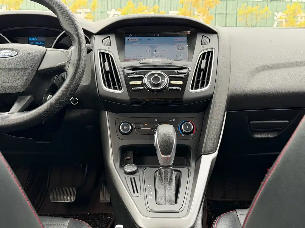 Ford Focus — миниатюра 13