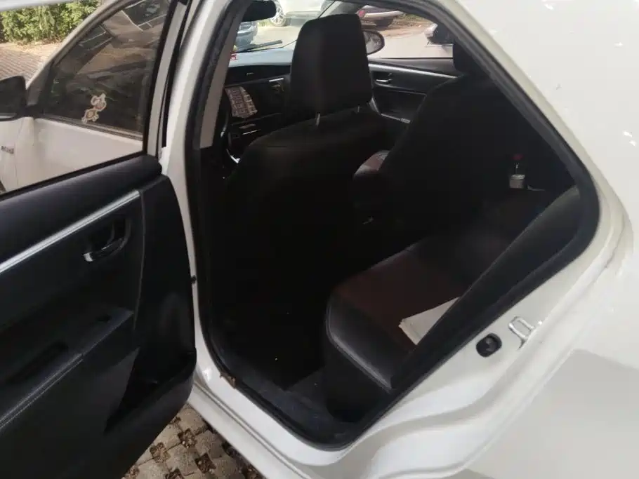 Toyota Corolla — миниатюра 11