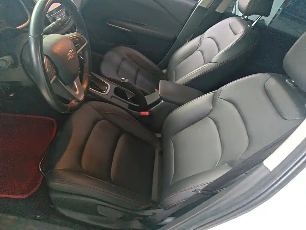 Chevrolet Monza — миниатюра 15