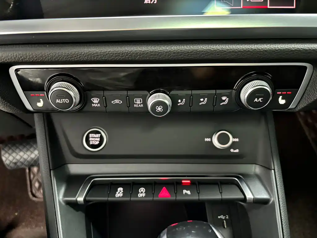 Audi Q3 Sportback — миниатюра 15