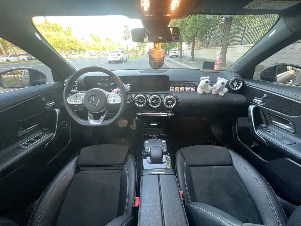 Mercedes-Benz A-Class — миниатюра 11