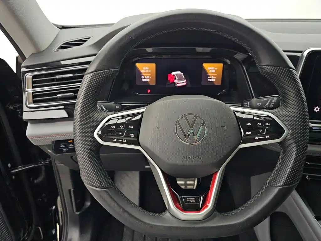 Volkswagen Teramont — миниатюра 9