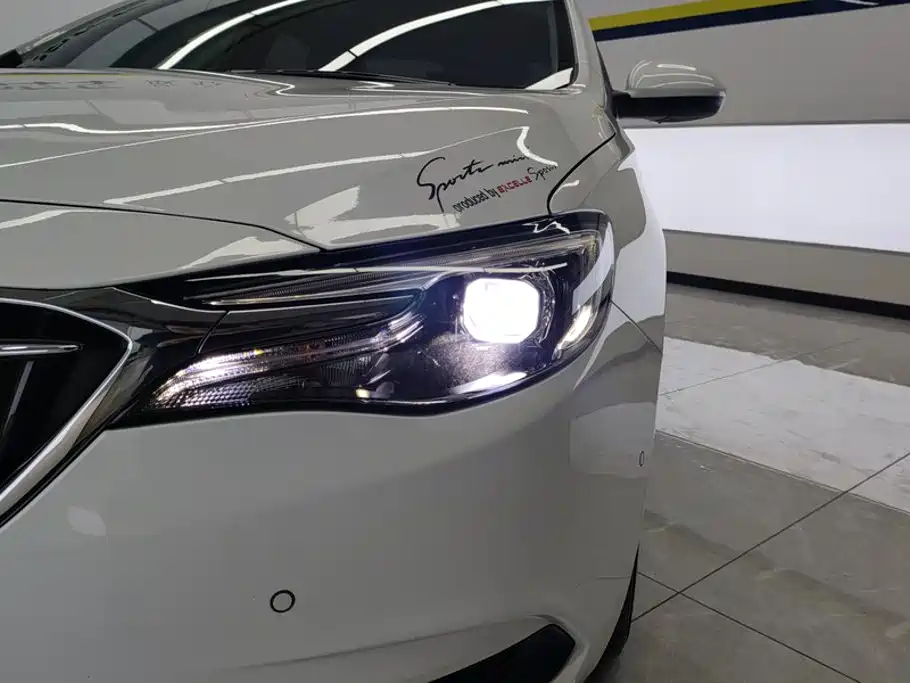 Buick Excelle — миниатюра 5