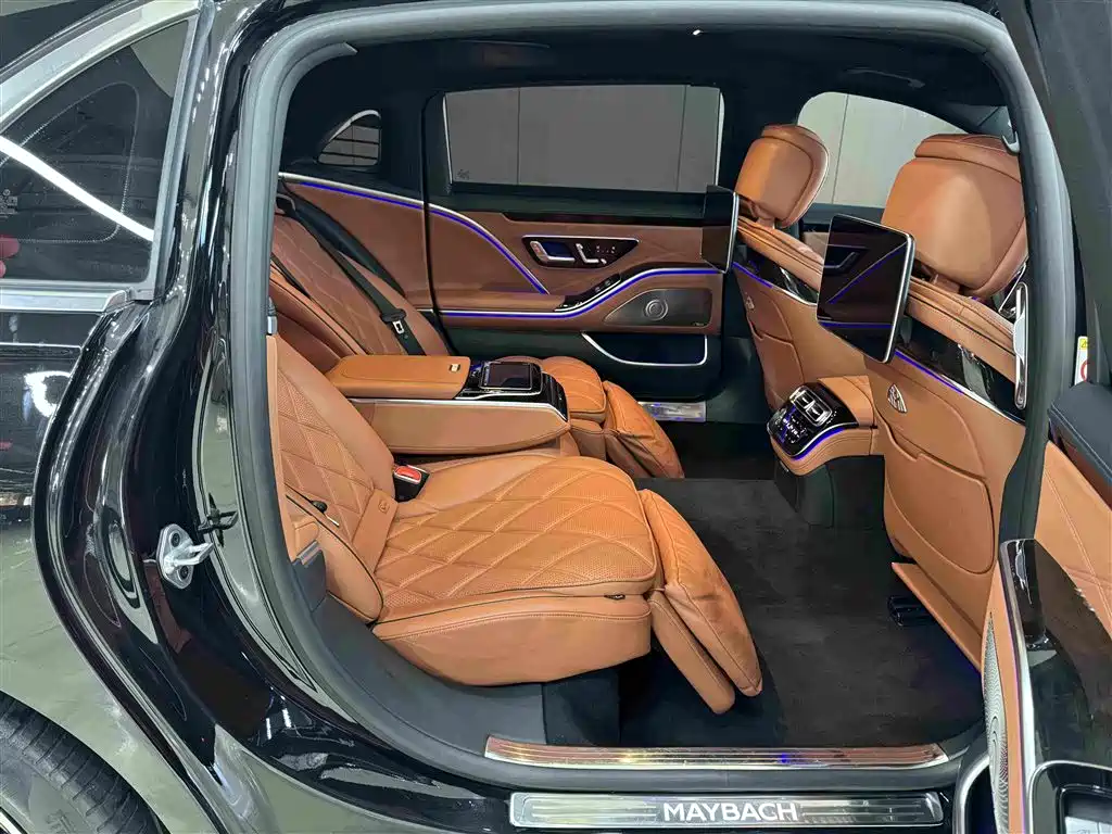 Mercedes-Benz S-Class — миниатюра 8