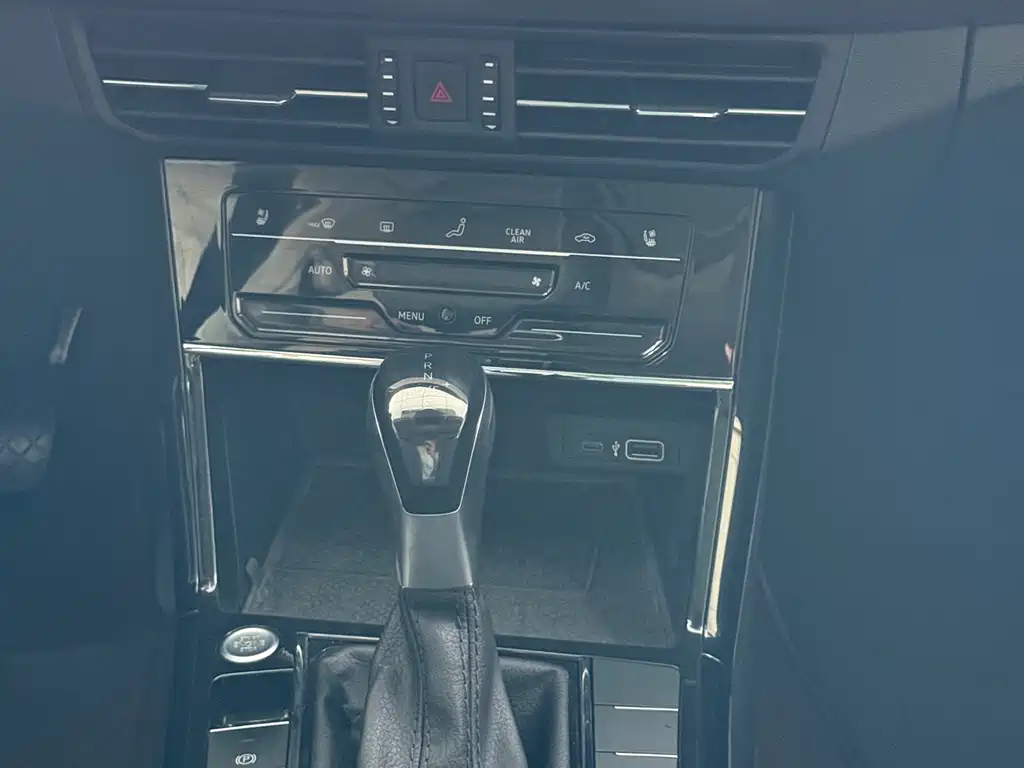 Volkswagen Passat — миниатюра 9