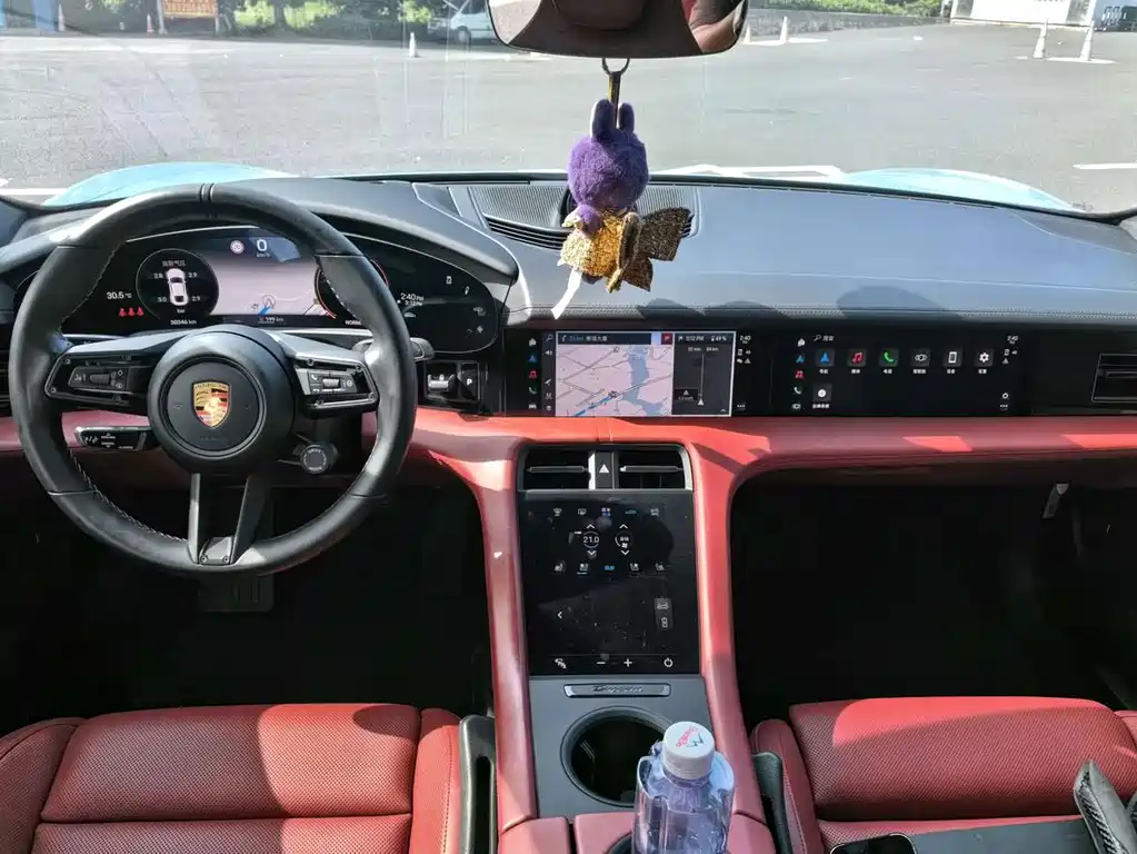 Porsche Taycan — миниатюра 14