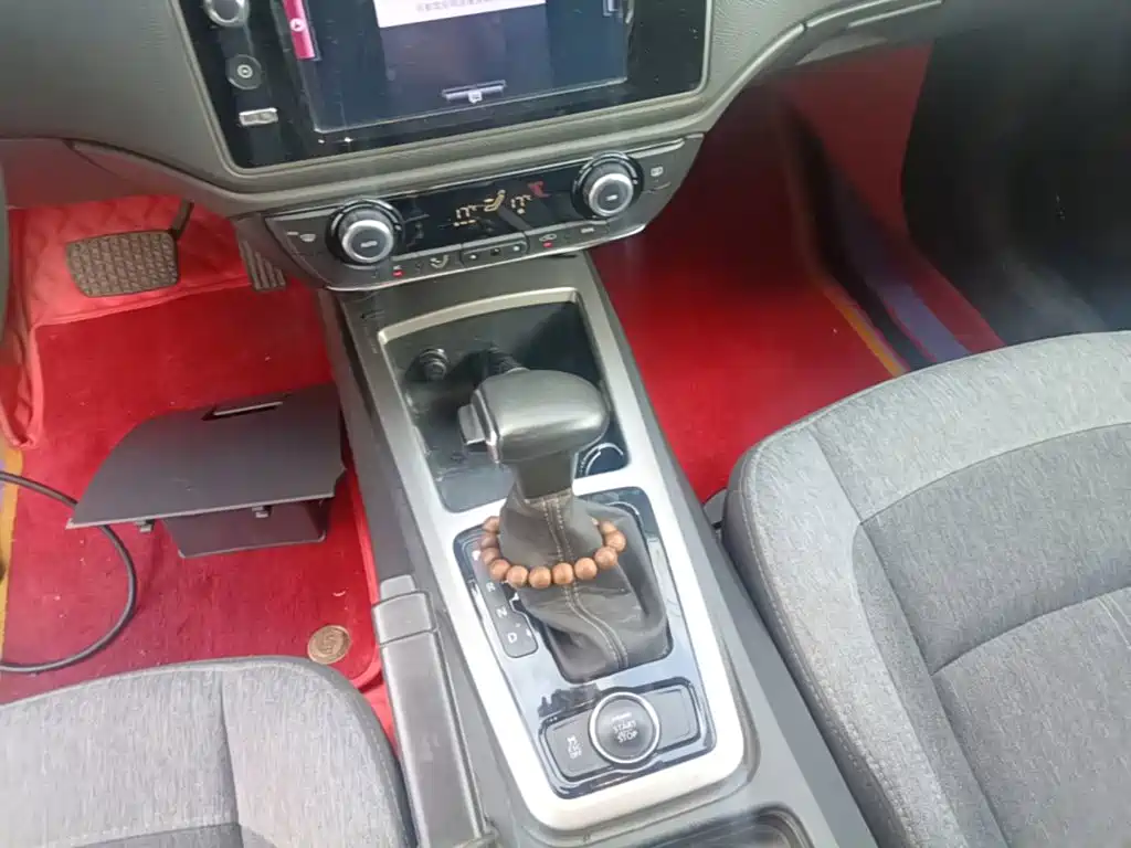 Qoros Qoros 3 — миниатюра 14