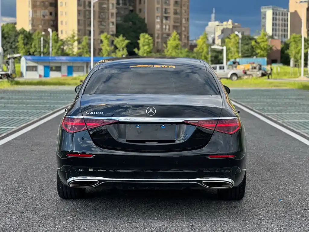 Mercedes-Benz S-Class — миниатюра 6