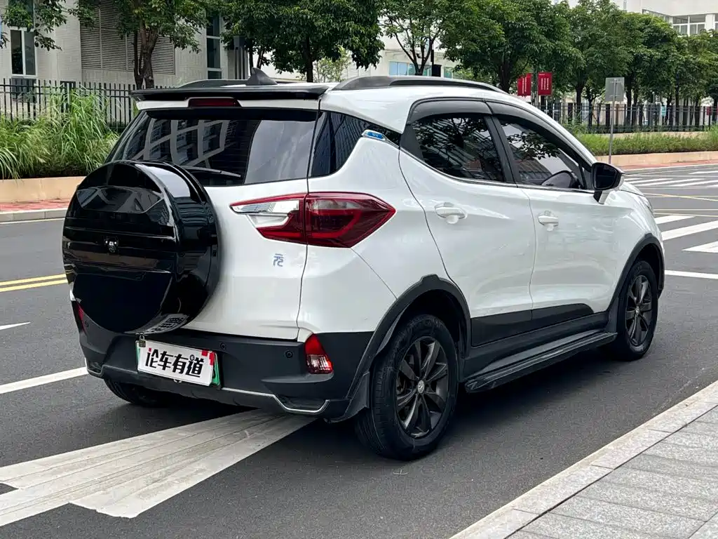 BYD Yuan EV — миниатюра 2