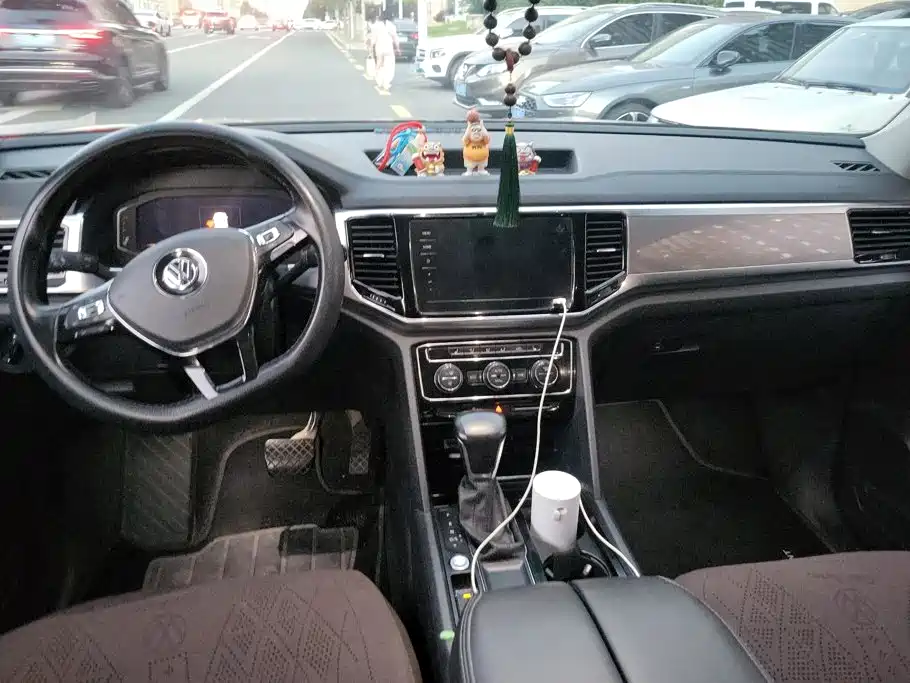 Volkswagen Teramont — миниатюра 12