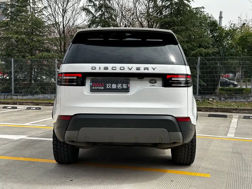 Land Rover Discovery — миниатюра 5