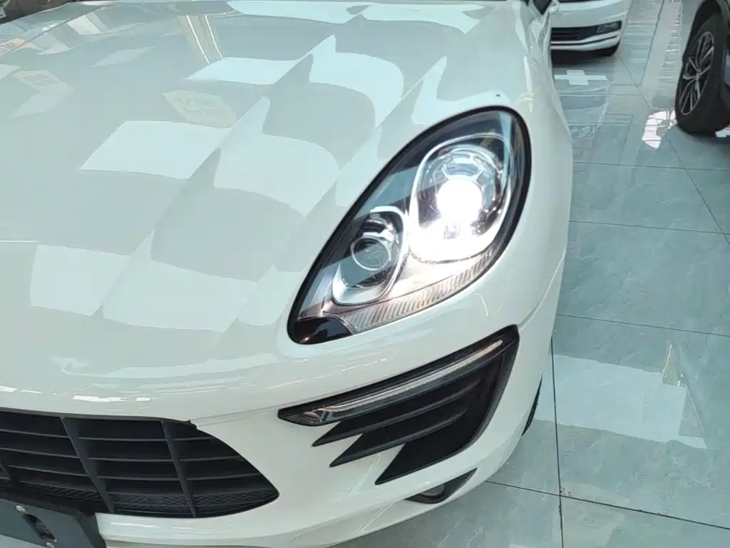 Porsche Macan — миниатюра 24